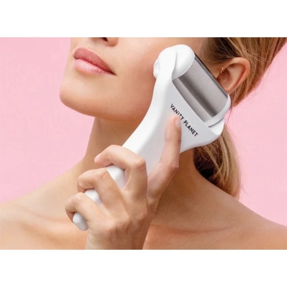 Vanity Planet Rivive‎ Face & Body Ice Roller BNIB